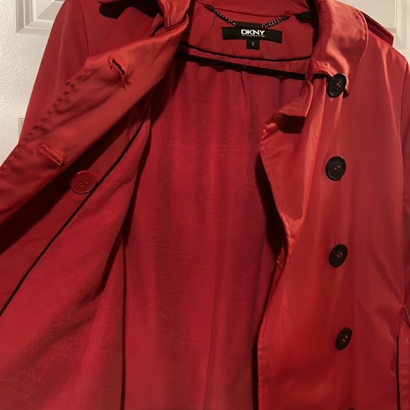 DKNY Raincoat. - Picture 4 of 4